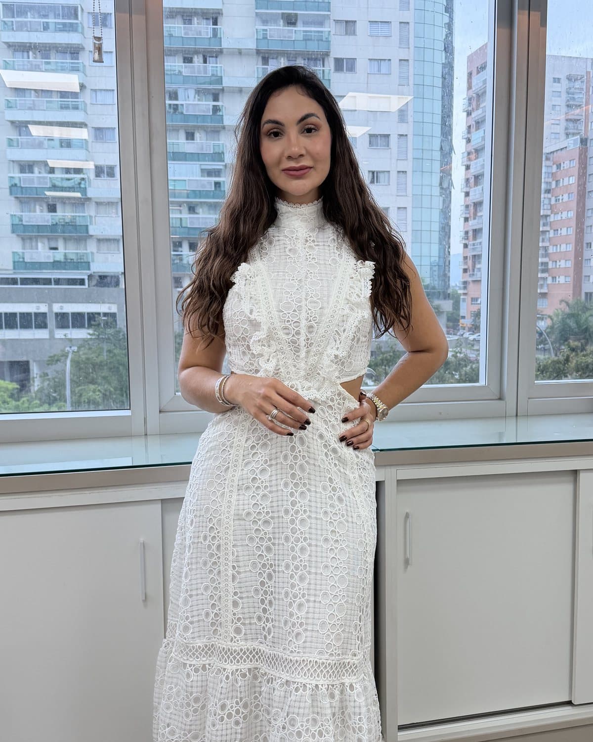 Rianne Ferreira, especialista em mega hair e visagismo e criadora do Método Magnífica®